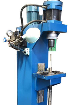 國(guó)內(nèi)鉚接機(jī)廠家哪家好?