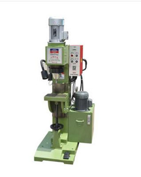 如何才能避免購買到劣質(zhì)鉚接機(jī)？