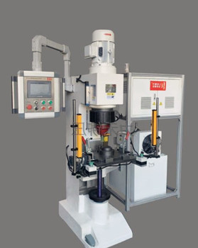 鉚接機鉚接后鉚釘開裂的原因有哪些?